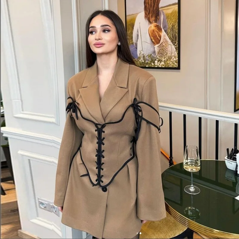 طقم فستان بمعطف وممشد متوسط ال - مراجعة Winter Clothing Line وسعره