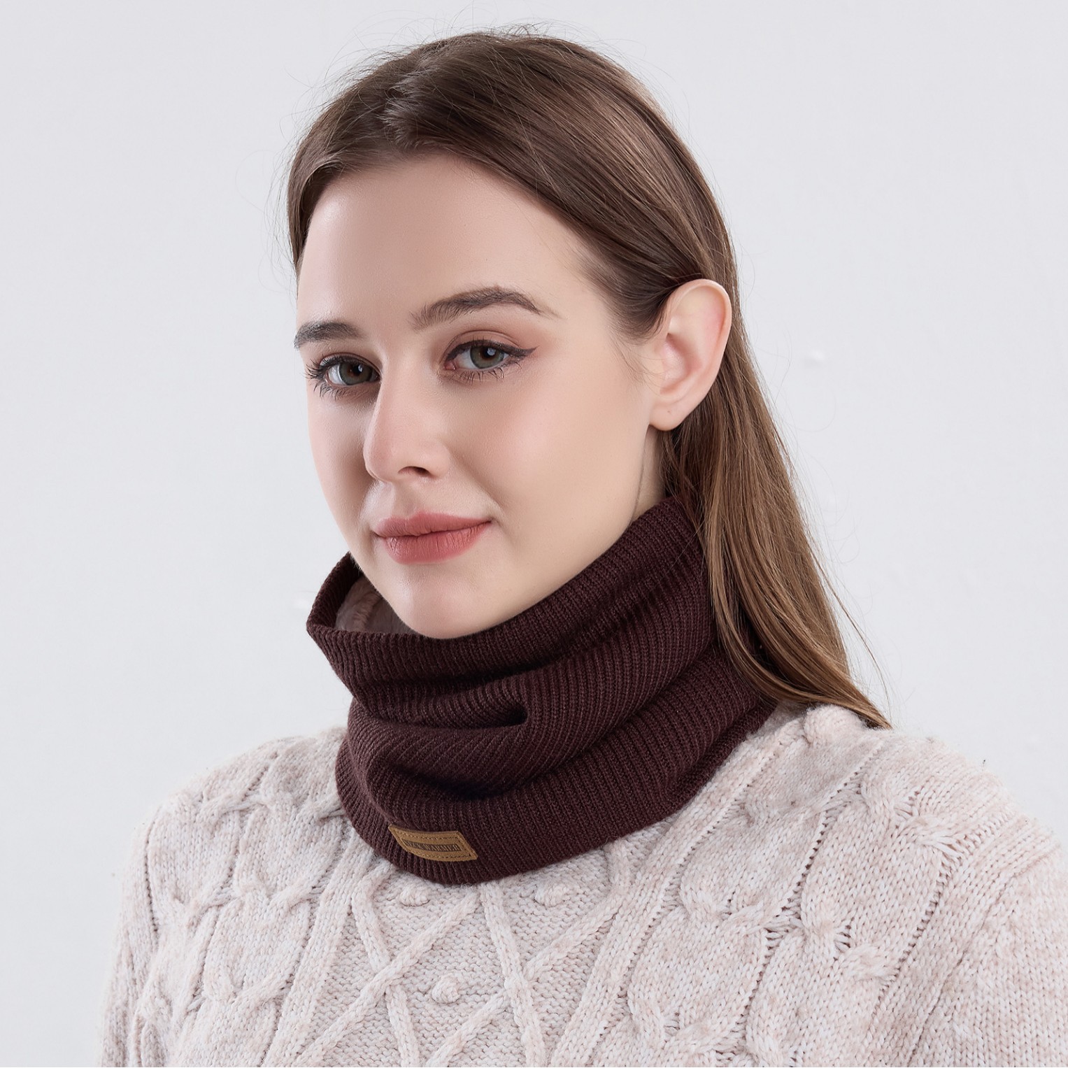 وشاح رقبة مبطن بالصوف بلون موح - مراجعة Neck Gaiter Fleece وسعره